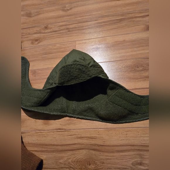 1960s Army Helmet Liner For Cold Weather - Picture 3 of 10